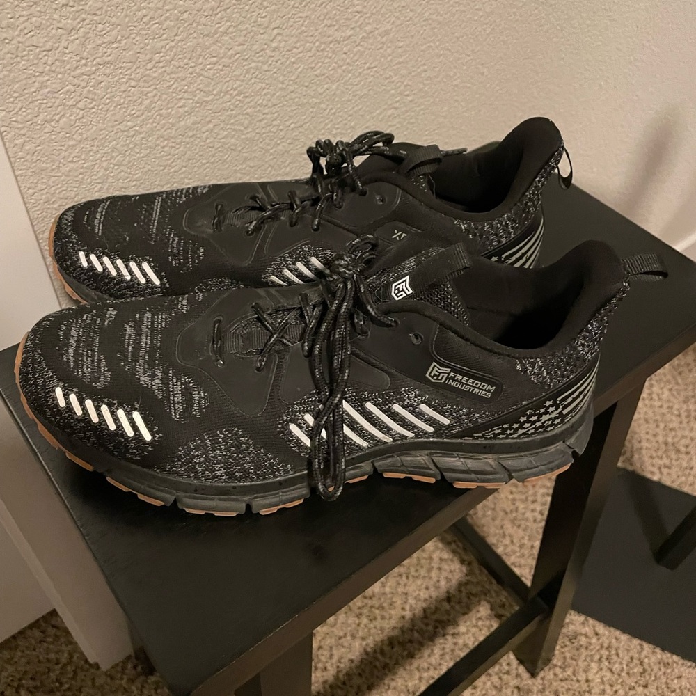 Freedom industries running shoes